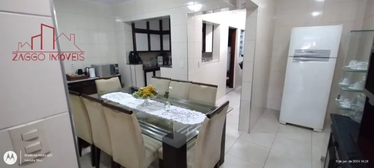 Imagem Casa - 100m² - 3 dormitórios