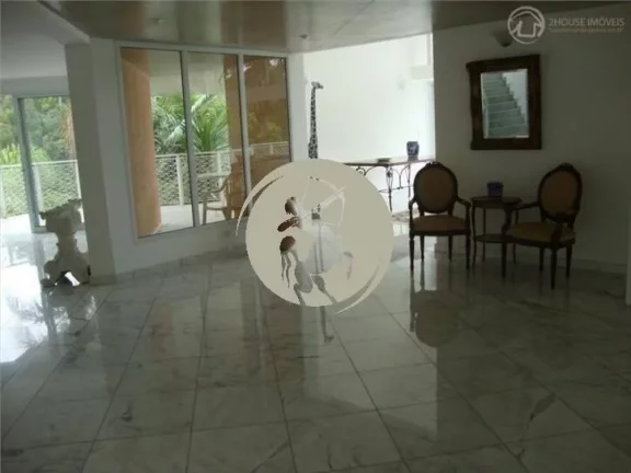 Imagem Casa a venda em condomínio fechado em Barueri