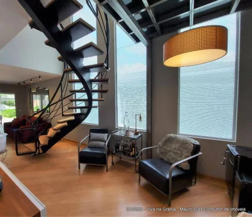 Imagem Casa com 4 suítes à venda, 185 m² por R$ 1.500.000 - Granja Viana.