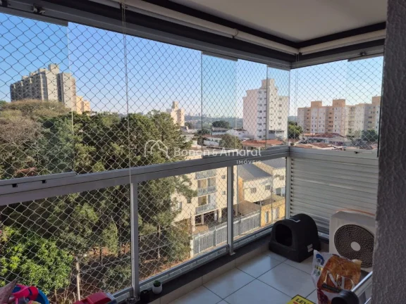 Imagem Encantador apartamento em uma das melhores localizações de Campinas, no bairro Taquaral. Localizad...