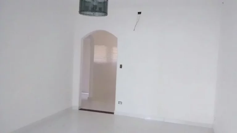 Imagem Sobrado com 4 dormitórios à venda, 400 m² por R$ 600.000,00 - Jardim Casa Branca - Suzano/SP