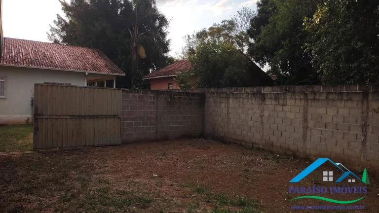 Imagem Oportunidade Imperdível: Casa Toda Avarandada à Venda!