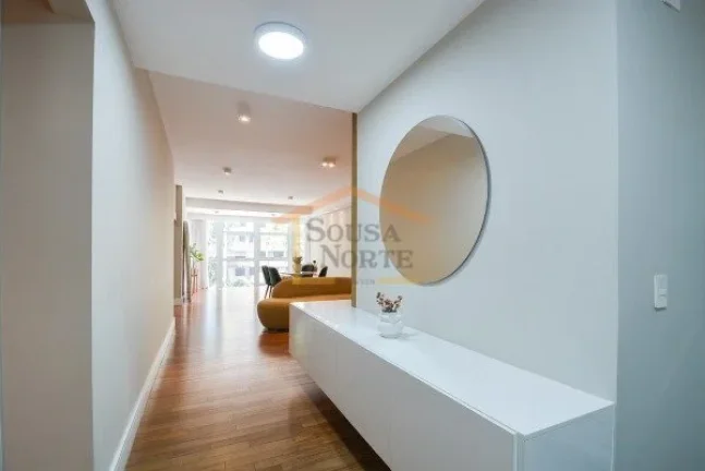 Imagem Apartamento com 141 m², com 3 dormitórios, sendo 1 suite, 2 banheiros, Imóvel amplo, bem iluminad...