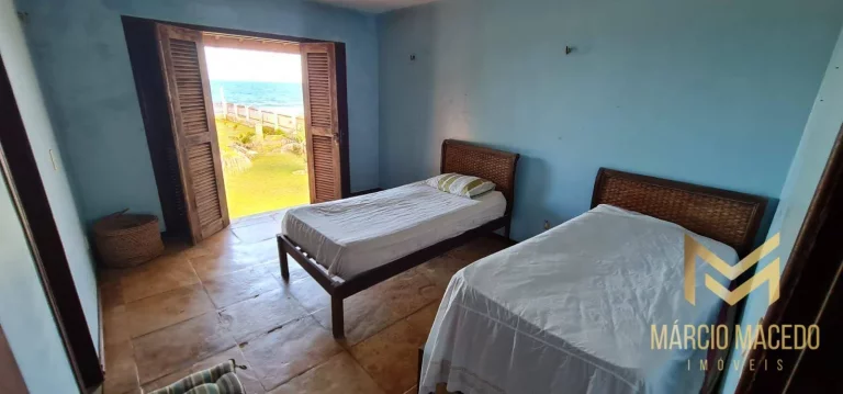 Imagem Casa pé na areia com 6 suítes à venda, 394 m² por R$ 3.000.000 - Morro Branco - Beberibe/CE