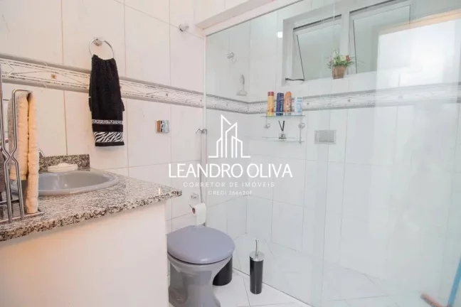Imagem Sobrado à Venda – Mirandópolis • 179 m² • 3 dormitórios • 2 vagas