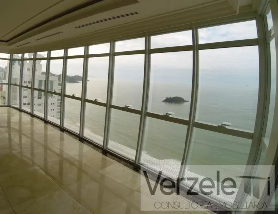 Imagem Frente ao Mar para Venda em Balneário Camboriú / SC no bairro Centro
