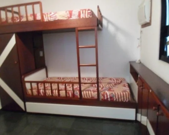 Imagem Apartamento à venda no Guarujá na Praia das Pitangueiras.