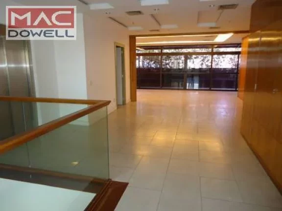 Imagem Conjunto Triplex de escritórios com 574 m² para locação - Centro/RJ