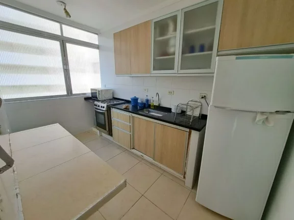 Imagem PITANGUEIRAS- UMA QUADRA DO MAR , GARAGEM NO PRÉDIO, APARTAMENTO ESPETACULAR.