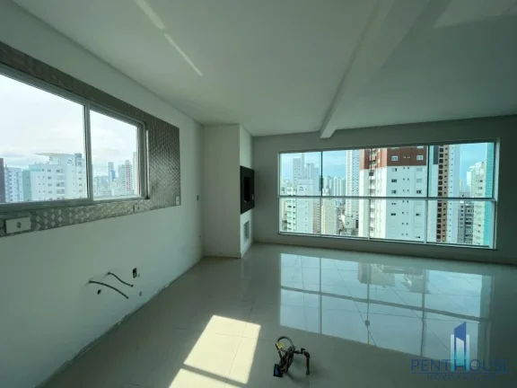 Imagem Apartamento Zona Central para Venda em Balneário Camboriú, CENTRO, 3 dormitórios, 2 suítes, 3 banheiros, 2 vagas