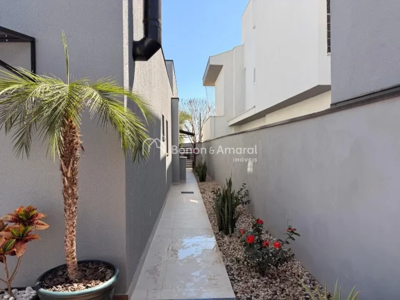 Imagem Casa térrea recém-construída, moderna e totalmente mobiliada, com 170 m² de área construída em...