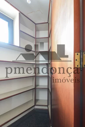 Imagem Apartamento na rua Traipu com 274m² com vista belíssima para Pacaembu.