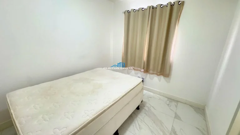 Imagem Casa para Locação em Feira de Santana, SIM, 2 dormitórios, 1 banheiro, 2 vagas