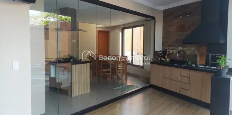 Imagem Casa Sobrado de Alto Padrão no Condomínio São Lourenço, Valinhos