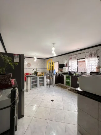 Imagem GH1976

Casa com 3 quartos em Cidade Satélite São Luiz, em terreno com 300m² com 242m² de área ...