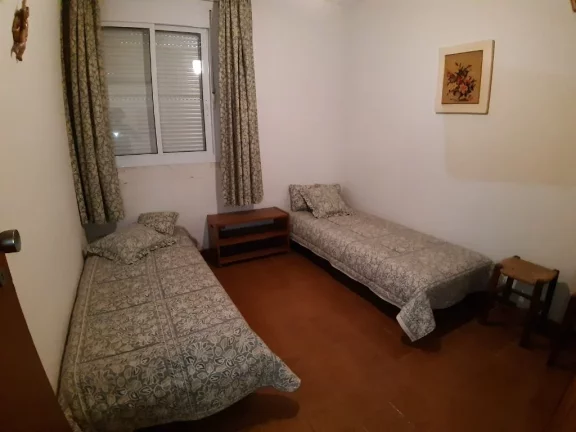 Imagem Pitangueiras. Apto. amplo com 03 dorm. sendo 01 suíte