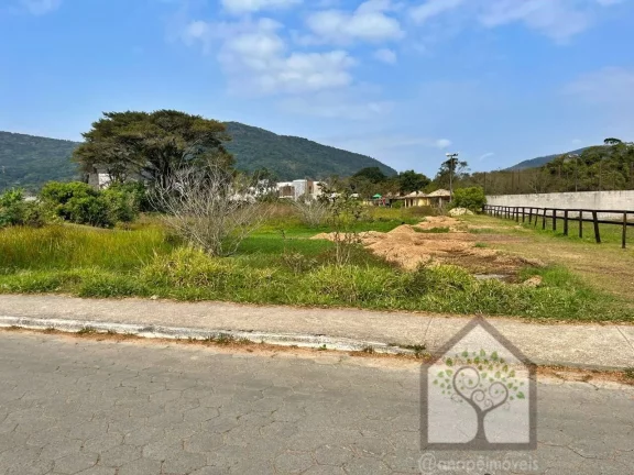 Imagem Terreno para loteamento com 2458m² na Vargem Grande, Florianópolis/SC
