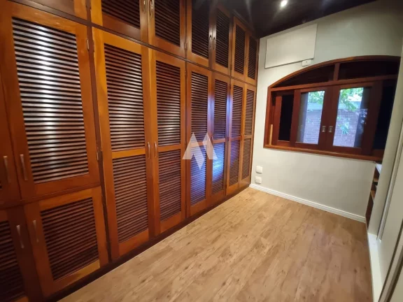 Imagem Casa alto padrão - Morro Santa Terezinha
