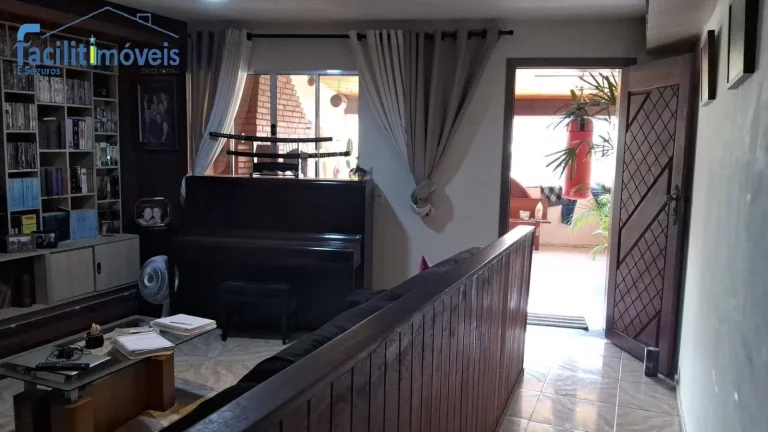 Imagem SOBRADO COM SALÃO À VENDA NO BAIRRO PLANALTO - SÃO BERNARDO DO CAMPO - SP