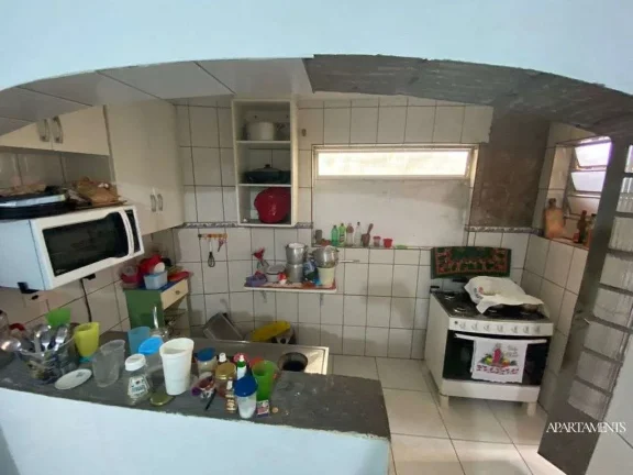 Imagem Terreno com 3 Casas com 3 vagas de carro e moto.