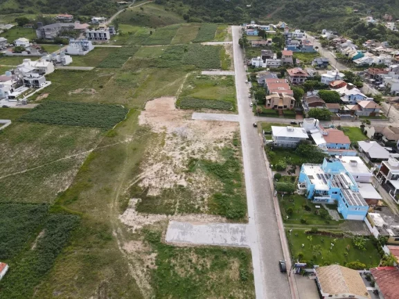 Imagem Terreno à venda no Bairro Ferraz em Garopaba-SC! Aproveite está oportunidade!