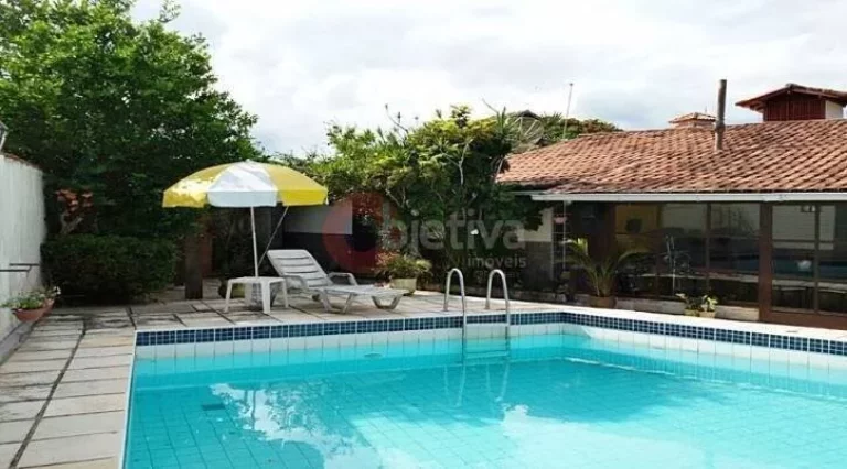 Imagem Casa com 3 dormitórios à venda, 640 m² - Ogiva - Cabo Frio/RJ