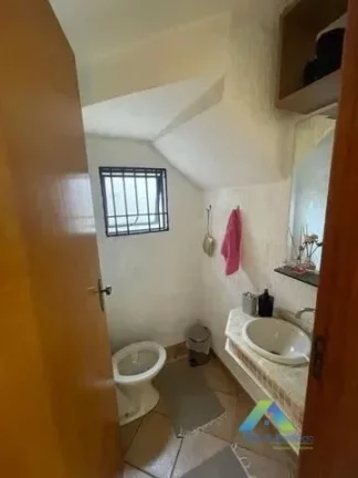 Imagem Lindo sobrado com 3 dormitórios à venda, 165 m² por R$ 895.000 - Paulicéia - São Bernardo do Campo/SP