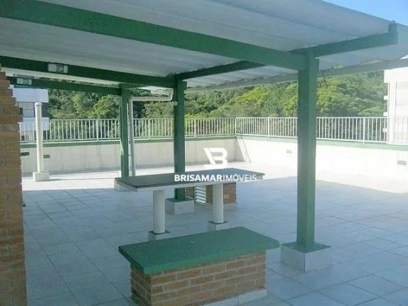 Imagem PITANGUEIRAS- LOCAL NOBRE , CONDOMÍNIO BAIXO , GARAGEM NO PRÉDIO.
