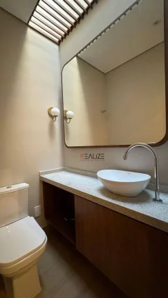 Imagem Casa com design sofisticado a venda por R$1.750.000, com 3 suítes e piscina em Condomínio Fechado - Indaiatuba/SP