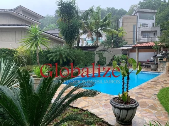 Imagem Casa de 5 suítes e 5 vagas de garagem no Morro da Nova Cintra em Santos por R$ 2.900.000,00