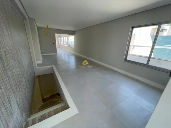 Imagem Cobertura Duplex de Luxo em Guarapari: Vista para o Mar na Praia da Areia Preta
Esta é a Cobertura ...
