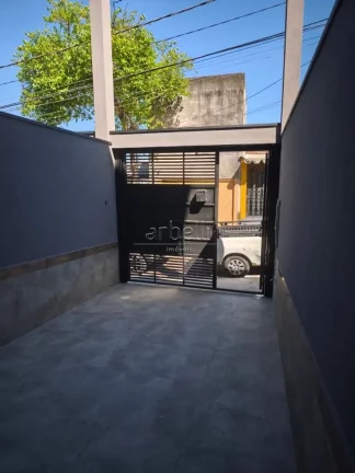 Imagem Sobrado com 160 M², 03 dormitórios sendo 01 suíte, 1 banheiro social e lavabo, sala para dois amb...