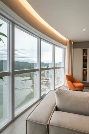 Imagem Apartamento com 3 dormitórios à venda sendo 3 suítes, 328.96 m² por - R$ 8.750.000,00 - Fazenda - Itajaí/SC