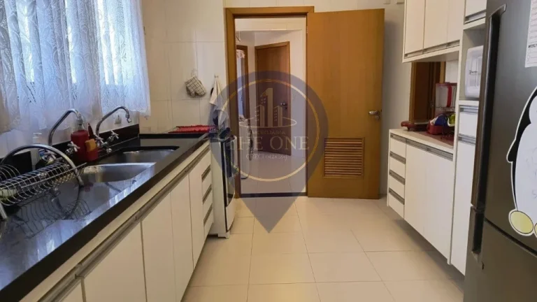 Imagem Imperdível apartamento à venda em São Paulo-SP, Vila Mariana: 4 quartos, 4 suítes, 2 salas, 5 banheiros, 4 vagas, 208m².