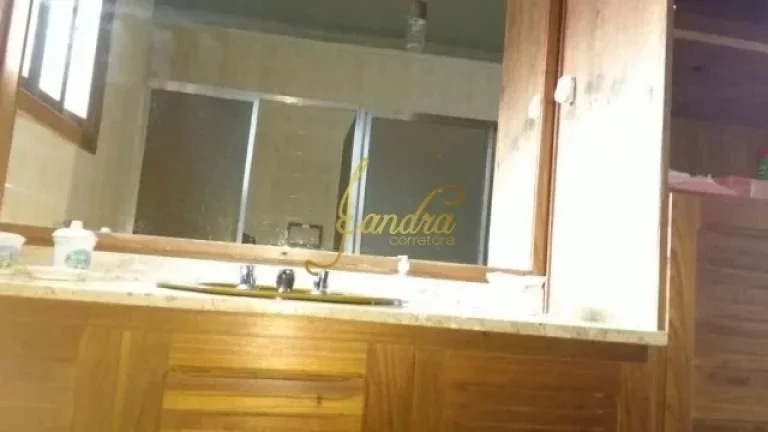 Imagem Sobrado em Atlântida! Apenas 01 quadra do mar com 04 dormitórios