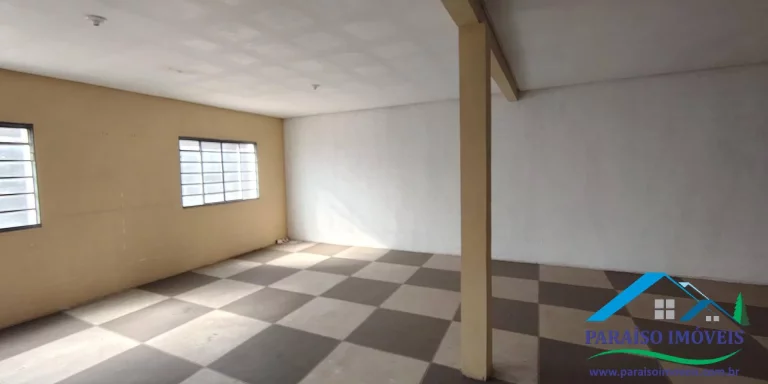 Imagem Espaço comercial versátil para venda em avenida de grande fluxo!