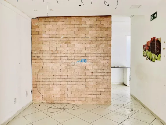 Imagem Ponto Comercial para Locação em Feira de Santana, Capuchinhos, 2 banheiros