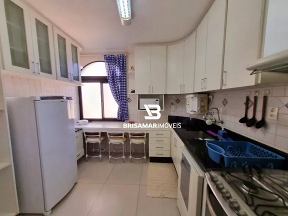 Imagem PITANGUEIRAS- UMA QUADRA DO MAR , LINDO APARTAMENTO , GARAGEM NO PRÉDIO, CHURRASQUEIRA