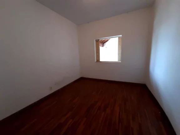 Imagem Casa com 2 dormitórios, parque Vista Alegre