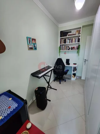 Imagem Casa triplex em condomínio, 4 quartos, Ogiva - Cabo Frio
