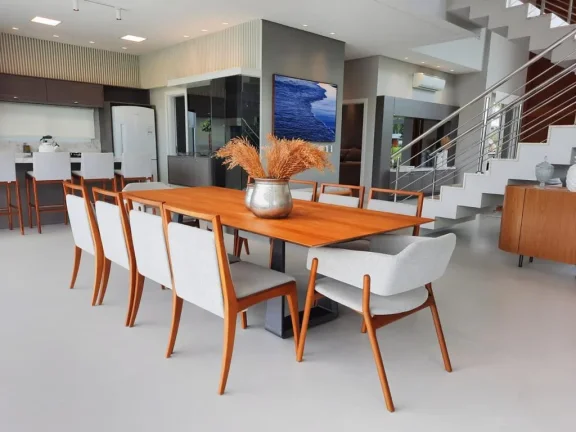 Imagem Casa em Condominio 5 Dormitórios - Bairro Centro