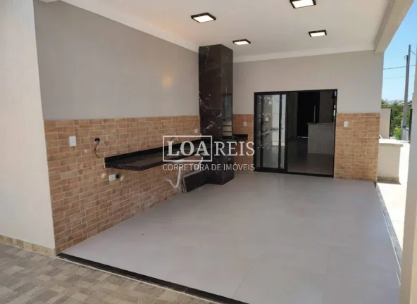 Imagem CASA 3 DORMITÓRIOS SENDO 1 SUÍTE ESPAÇO CLOSET 4 VAGAS