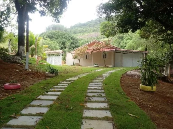 Imagem Chácara à Venda com Casas em Iguape, Guarapari-ES