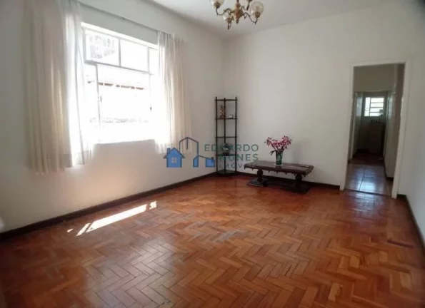 Imagem CASA EM EXCELENTE LOCALIZAÇÃO NO SANTO ANTÔNIO