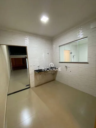 Imagem Casa com 3 dormitórios à venda, 156 m² por R$ 420.000,00 - Jardim Bandeirantes - Itumbiara/GO