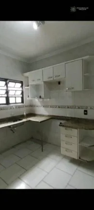 Imagem Casa Térrea na Ocian, 3 Dorms (2 Suítes) | Espaço Gourmet e Perto da Praia - Oportunidade Única!