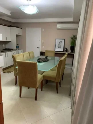 Imagem Cobertura duplex com 3 suítes sendo 1 master e 2 vagas - Meia Praia | Itapema/SC