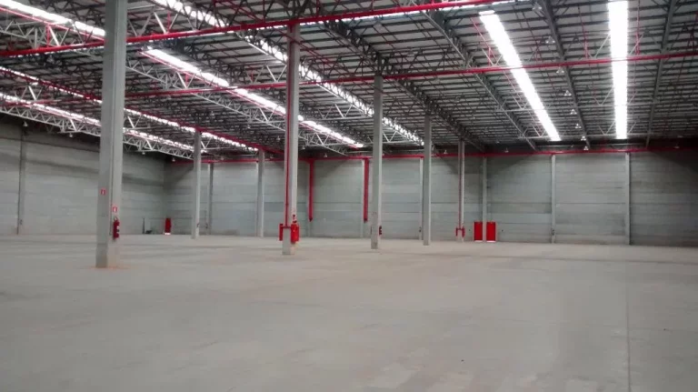 Imagem Galpão industrial para locação, Perová, Arujá.