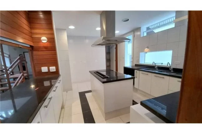 Imagem Alugar casa com 3 suítes em Vila Nova Conceição São Paulo SP