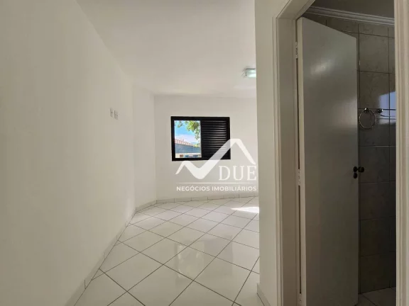 Imagem Apartamento com 3 dormitórios à venda, 103 m² por R$ 650.000,00 - Boqueirão - Santos/SP
